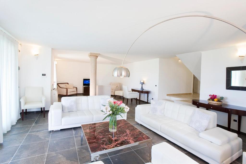 Villas Resort Wellness & Spa Castiadas Zewnętrze zdjęcie
